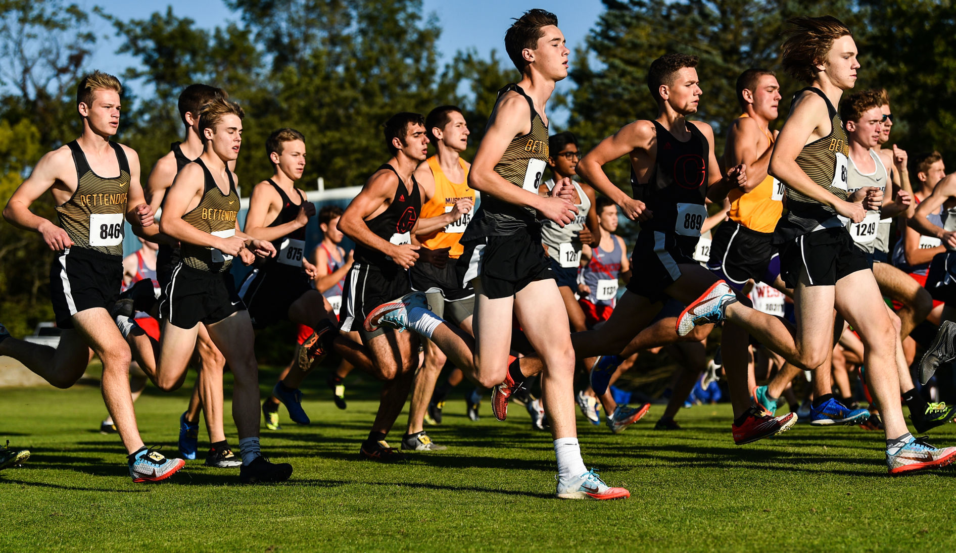 101719-qct-spt-mac-xc-meet-012a.jpg